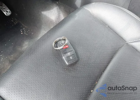 2025 Toyota Tacoma Trd Sport 4Wd z USA, uszkodzony, nr VIN 3TMLB5JN1SM112238